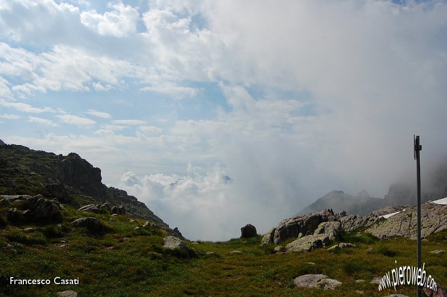 09 Panorama coperto al Passo Laghi Gemelli.jpg